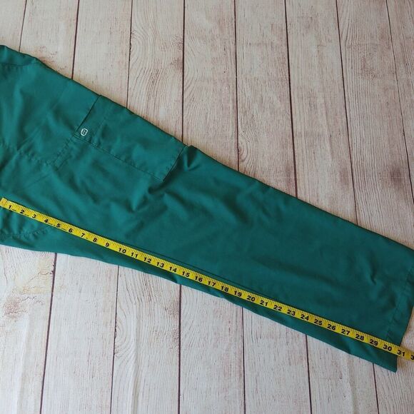 Three Spread Good Cheer! cargo scrub pants - Picture 7 of 10